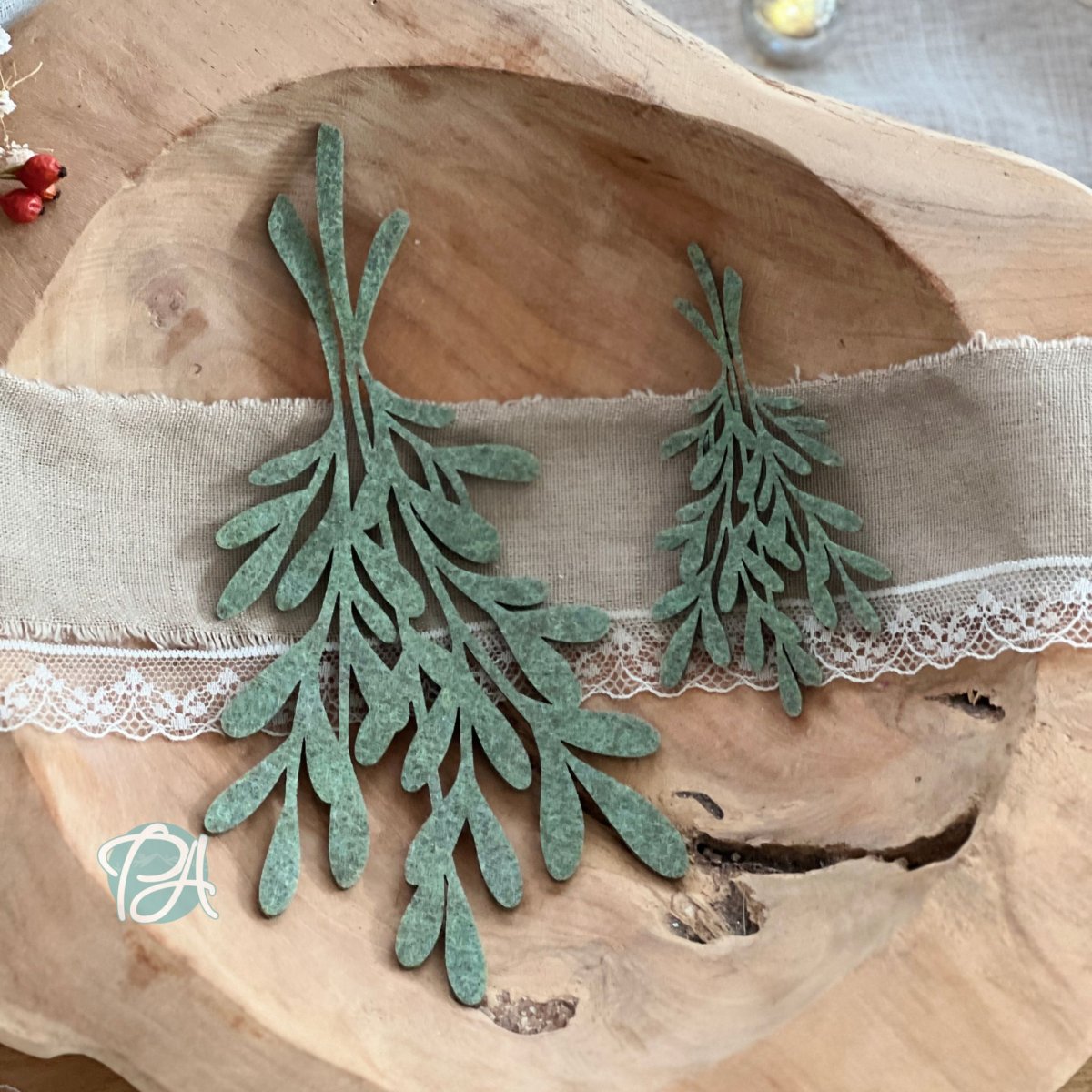 Bastelset Mistelzweig aus Filz mit Glitzerschleife – verschiedene Größen & Sets – Bild 4